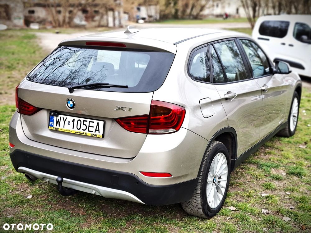 BMW X1 sDrive20d EfficientDynamics - 13