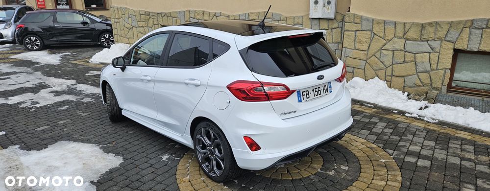 Ford Fiesta 1.0 EcoBoost S&S ST-LINE - 9