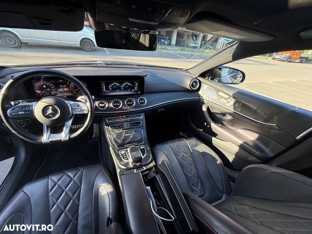 Mercedes-Benz CLS 450 4MATIC Aut - 17