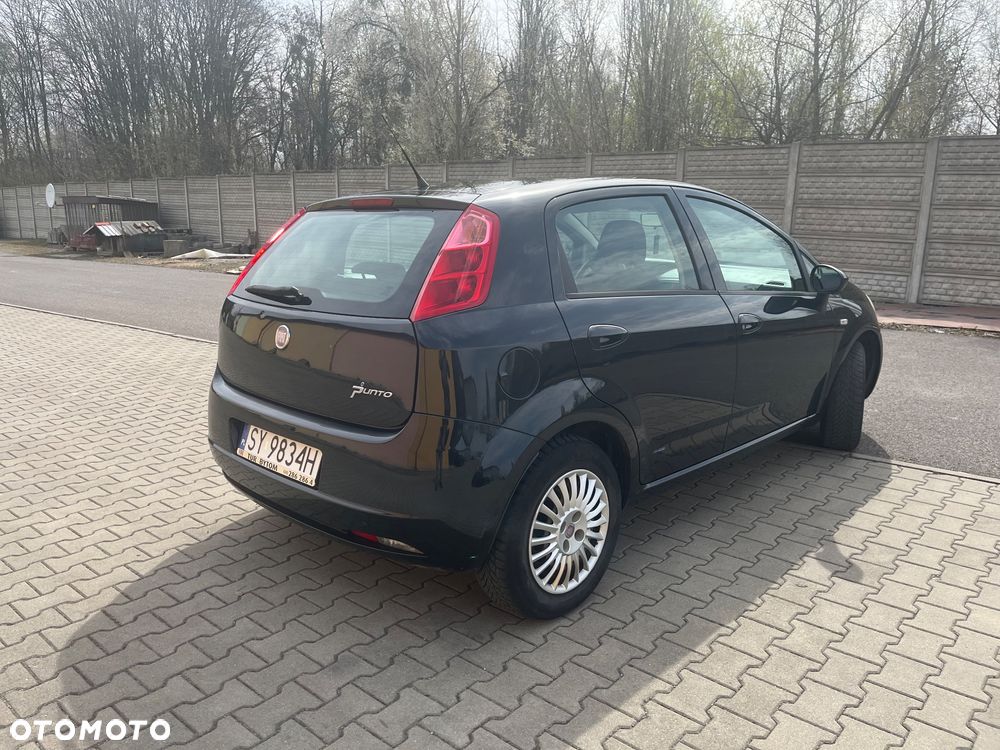 Fiat Grande Punto 1.4 8V - 6