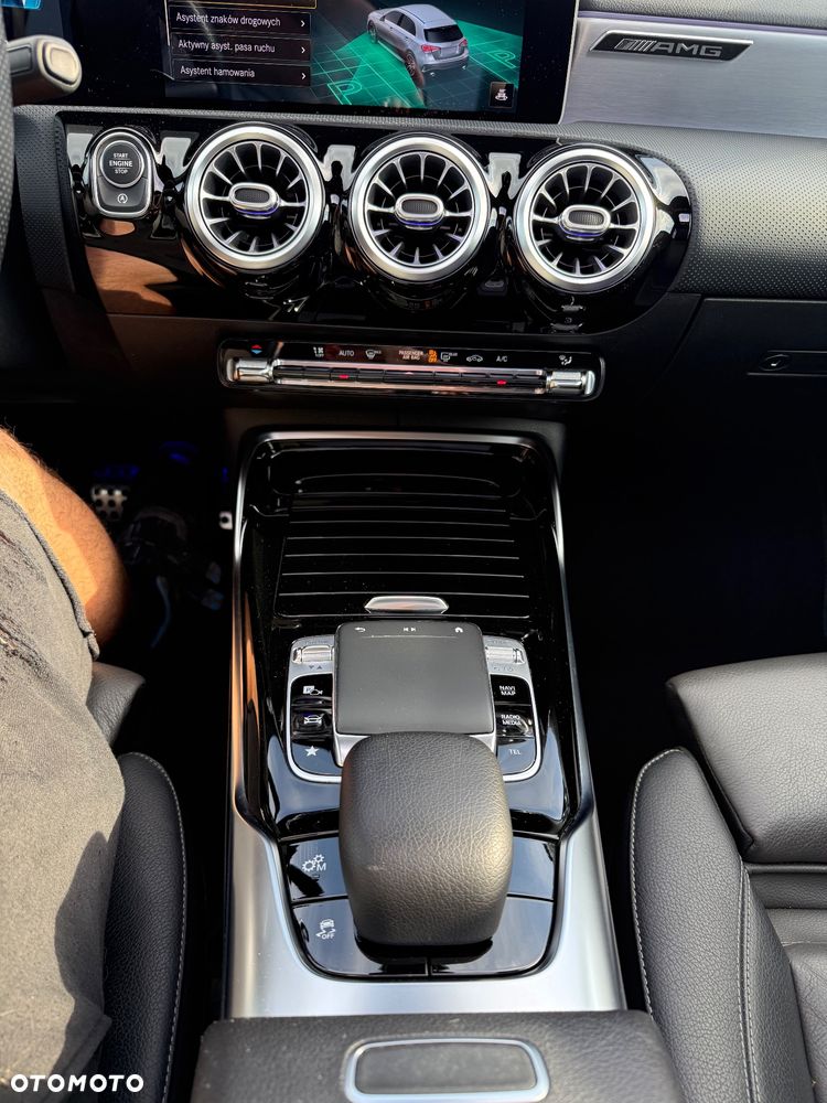 Mercedes-Benz Klasa A AMG 35 4Matic AMG Speedshift DCT 7G - 16