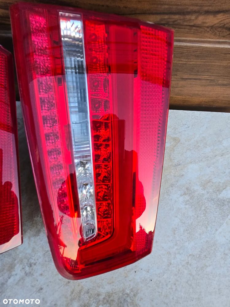 AUDI A6 C7 KOMBI LAMPA PRAWA LEWA W KLAPĘ - 2