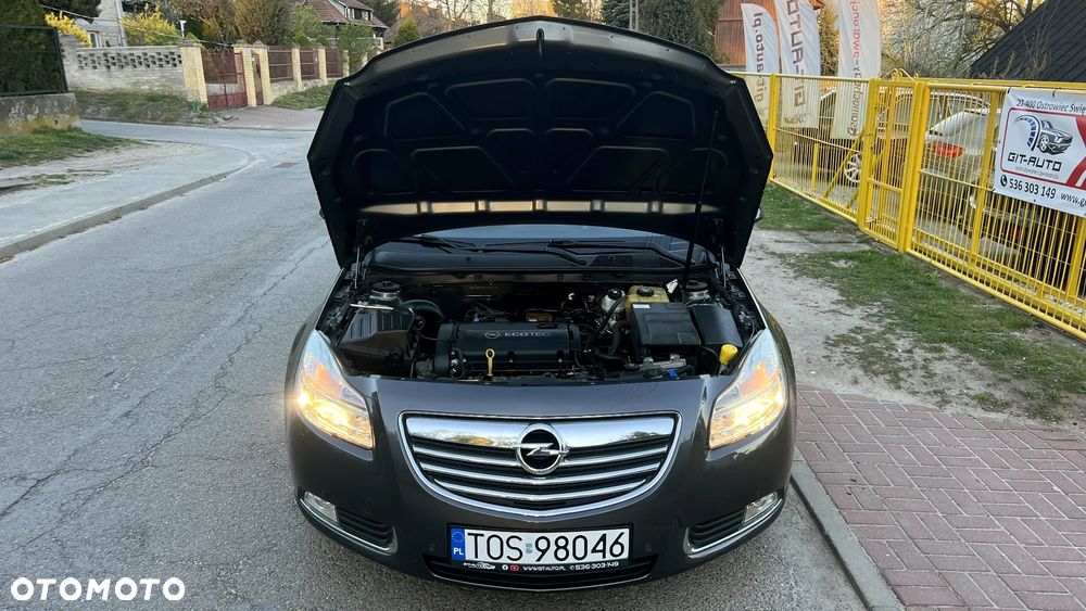 Opel Insignia 1.8 Cosmo - 31
