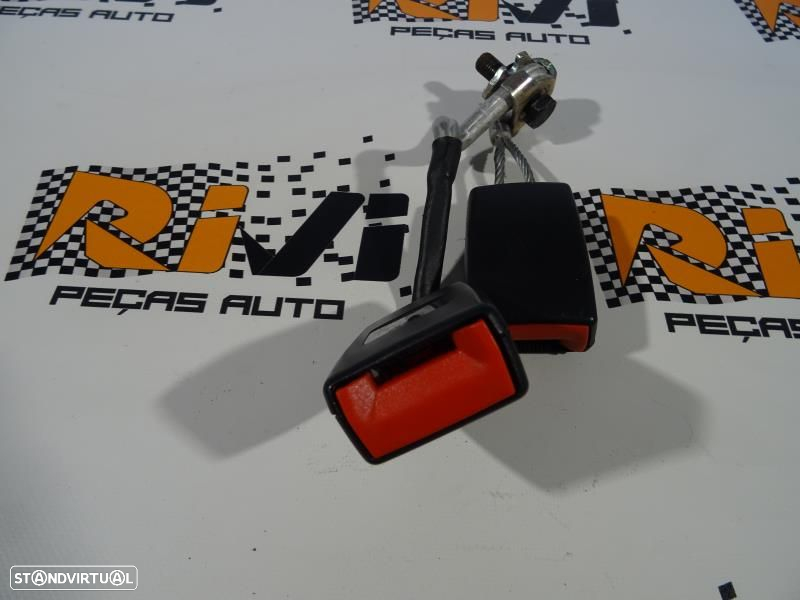 Encaixe De Cinto Traseiro Audi A3 (8P1)  Pré Tensor De Trás Audi A3 8P - 4