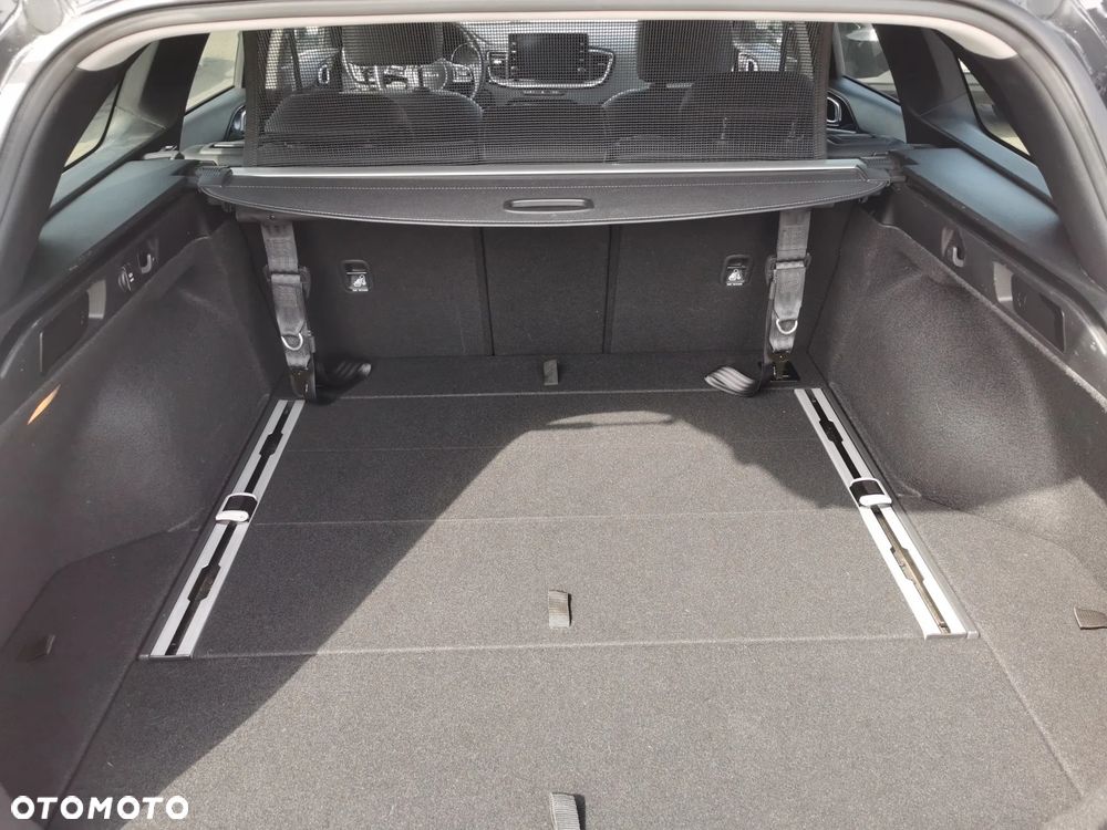 Kia Ceed 1.5 T-GDI L DCT - 21