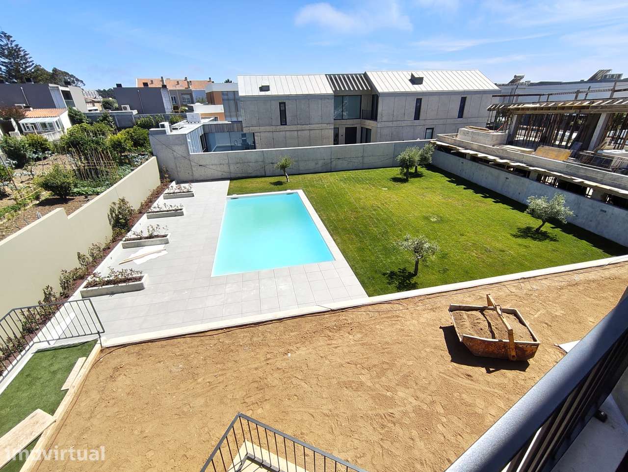 Moradia T4 com piscina e jardim em Canidelo - Grande imagem: 3/60