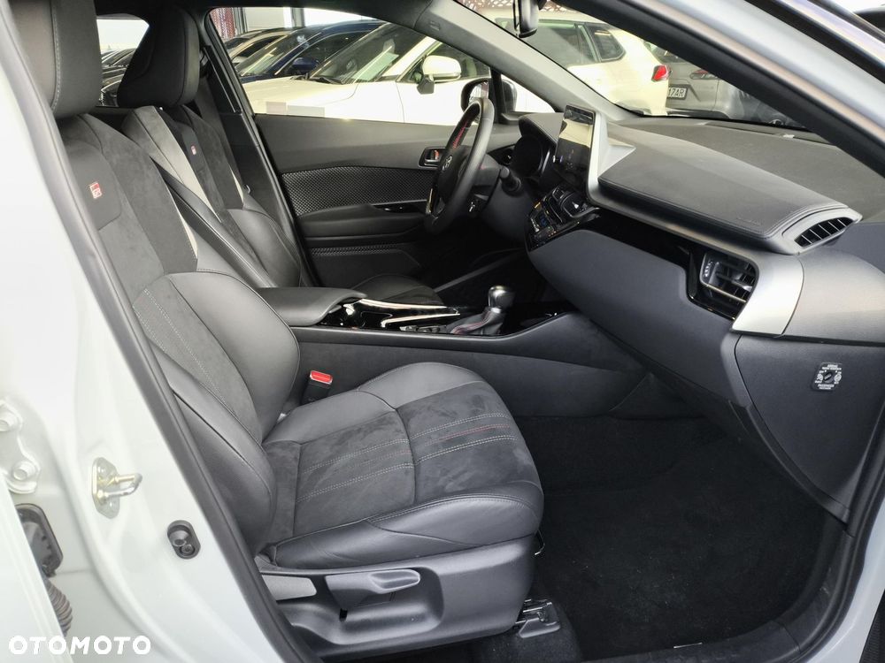 Toyota C-HR 2.0 Hybrid GR Sport - 14