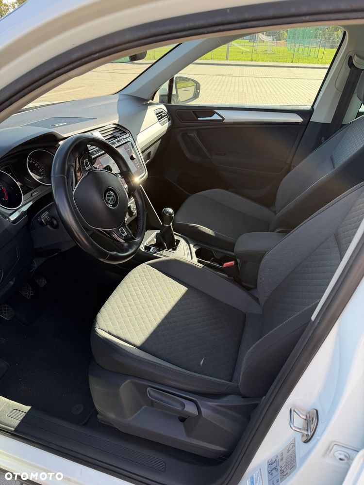 Volkswagen Tiguan 2.0 TDI BMT SCR Comfortline - 15
