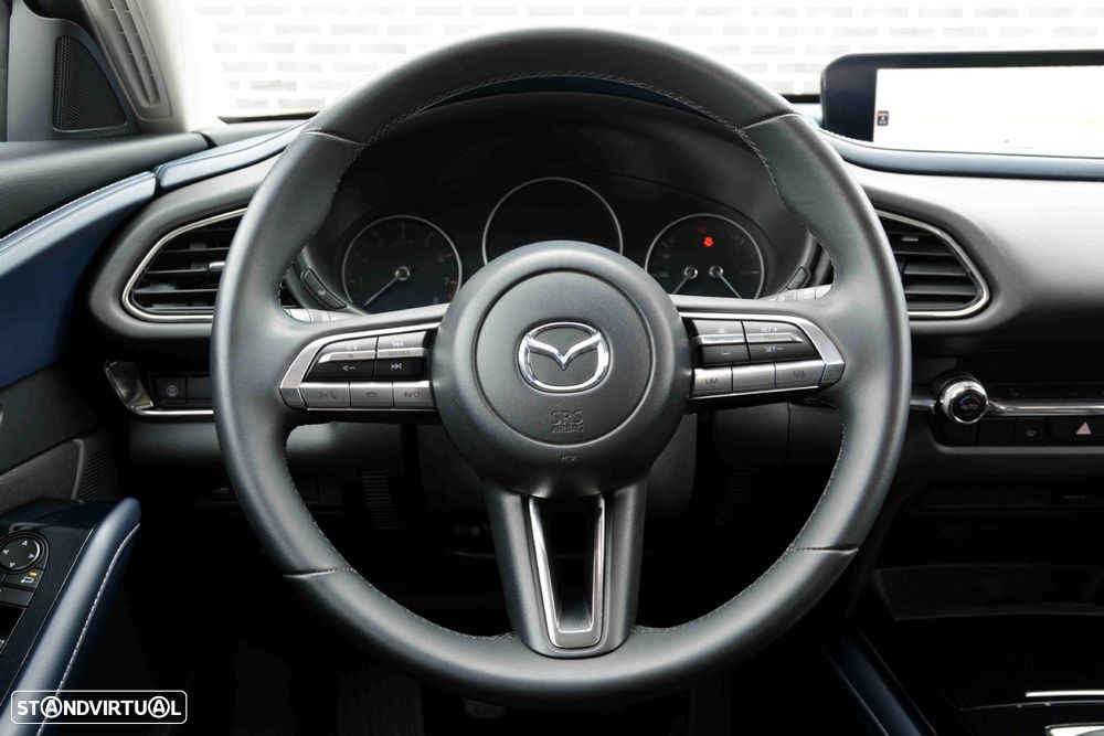 Mazda CX-30 1.8 Sky-D Evolve i-Active - 23