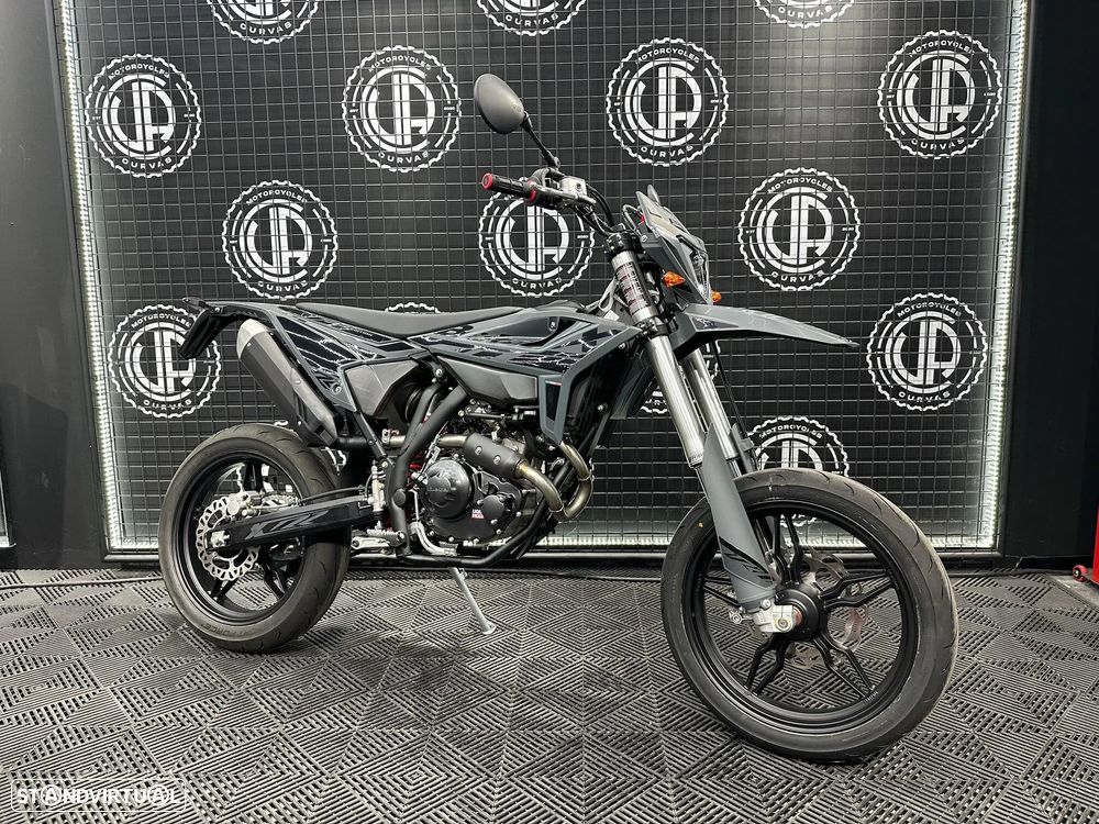 Beta RR MOTARD 4T 125 T X - 1
