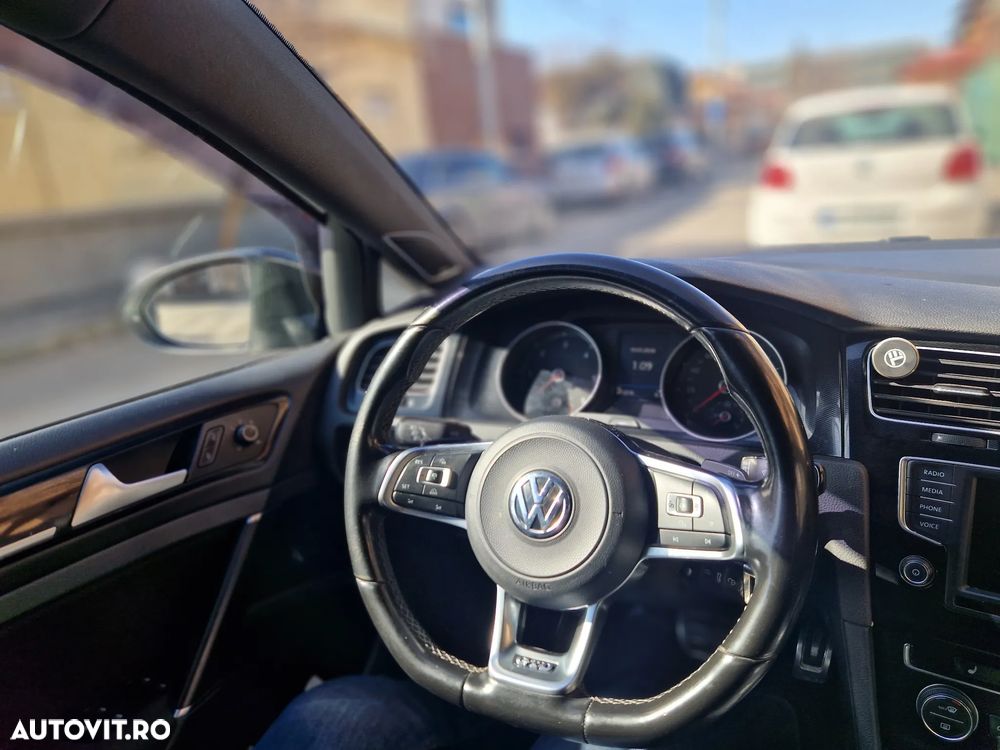 Volkswagen Touran - 7