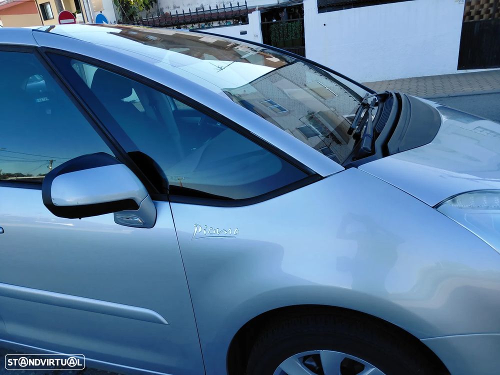 Citroen C4 Picasso 2013 photo 2