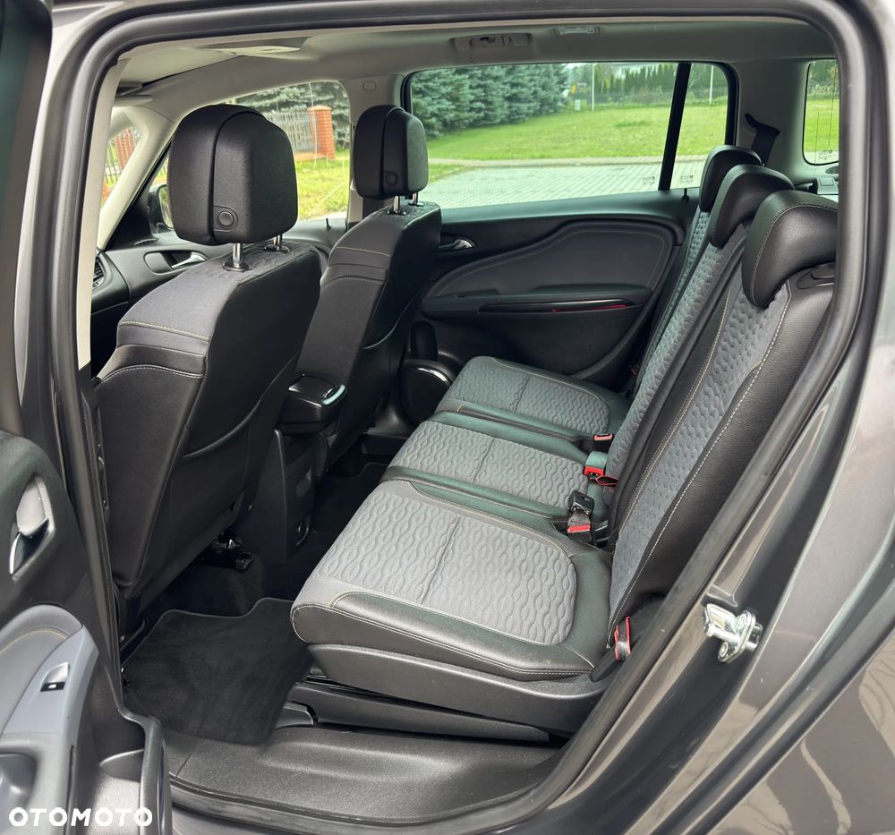 Opel Zafira 1.4 T Cosmo - 31
