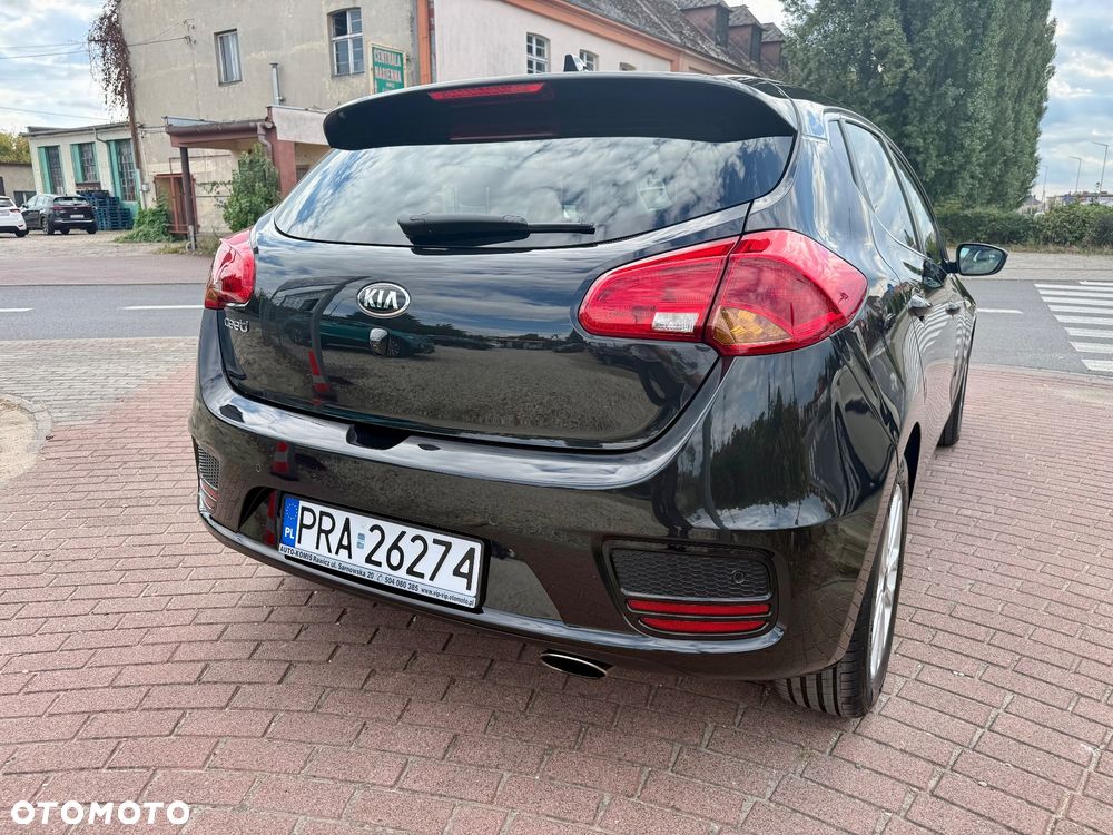 Kia Ceed 1.4 CVVT Dream-Team Edition - 21
