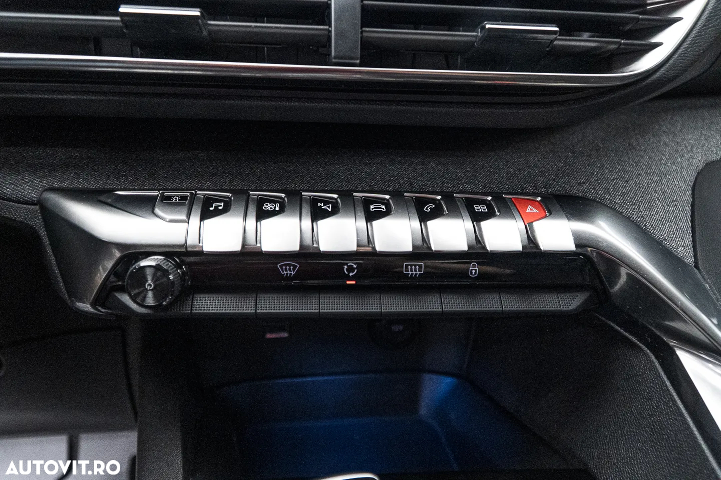 Peugeot 3008 PureTech 130 Stop & Start GPF EAT8 GT - 11