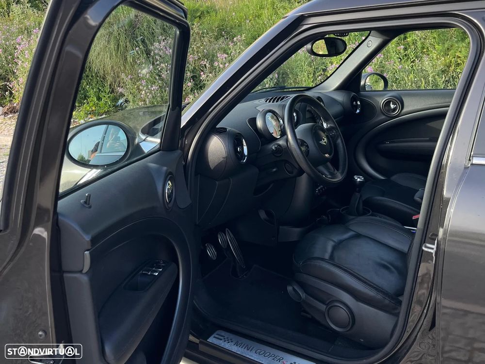 MINI Countryman Cooper SD ALL4 - 17