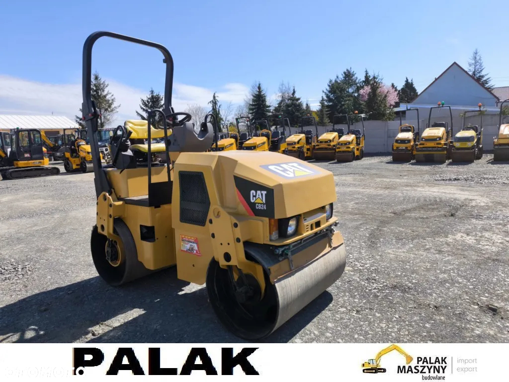 Caterpillar Walec drogowy  CAT CB 24   ,  2009 rok - 9