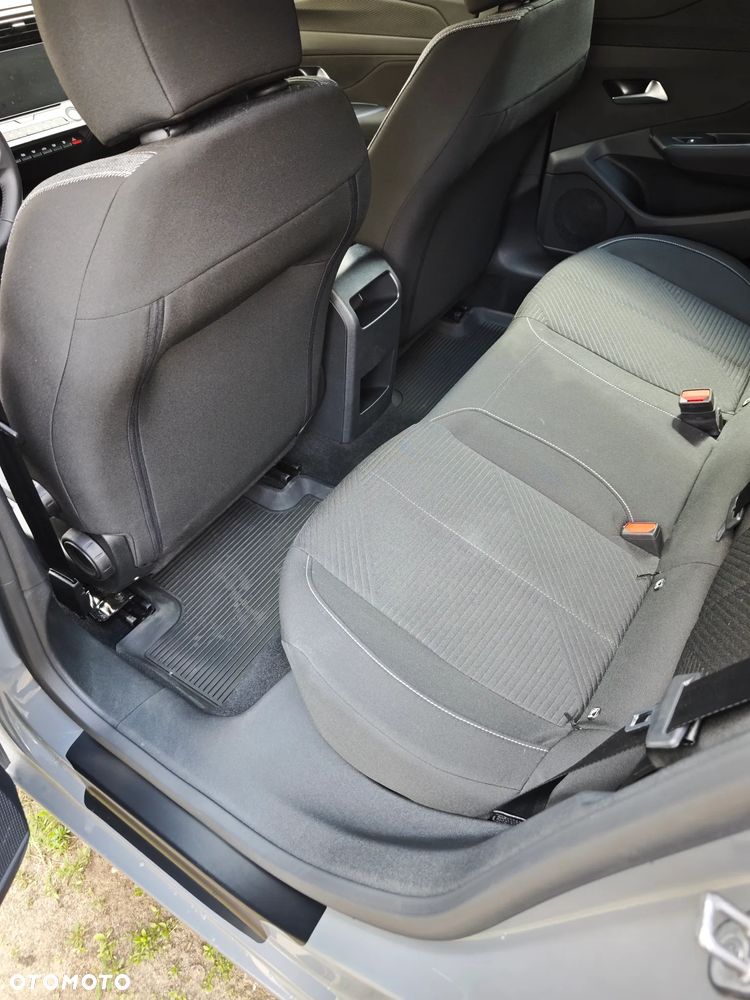 Peugeot 308 1.5 BlueHDi Active Pack S&S EAT8 - 5