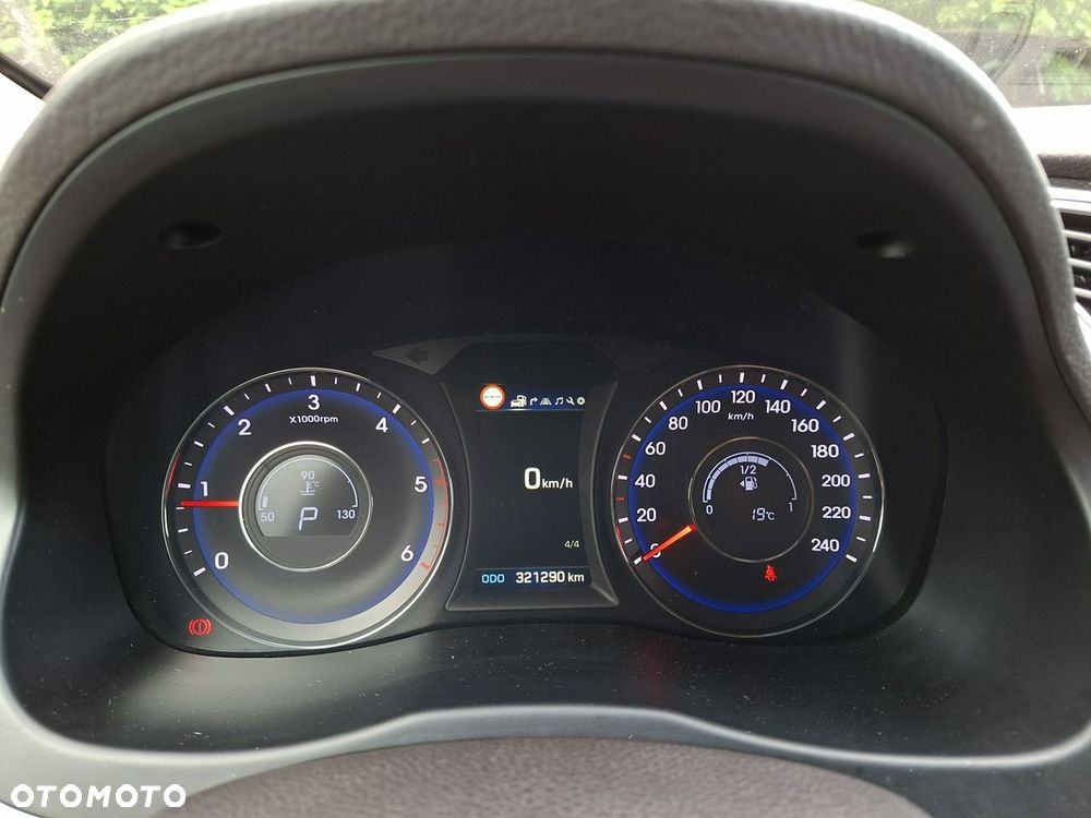 Hyundai i40 1.7 CRDi Premium DCT - 21