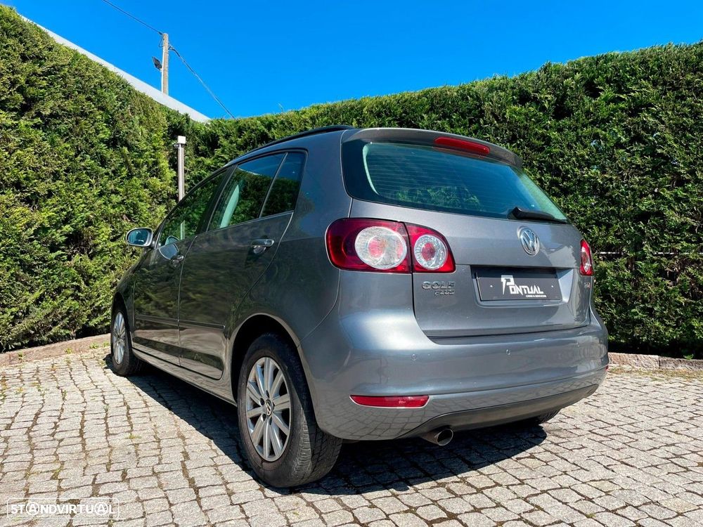 VW Golf Plus 1.6 TDi DPF Highline - 4