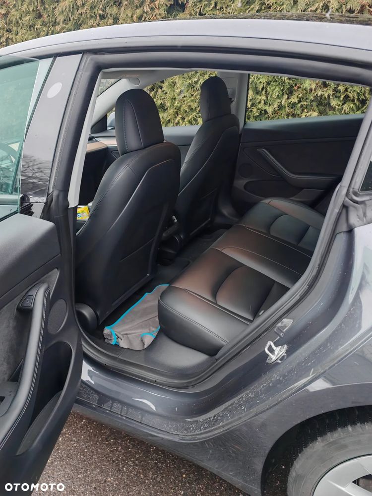 Tesla Model 3 Langstreckenbatterie Allradantrieb Dual Motor - 4