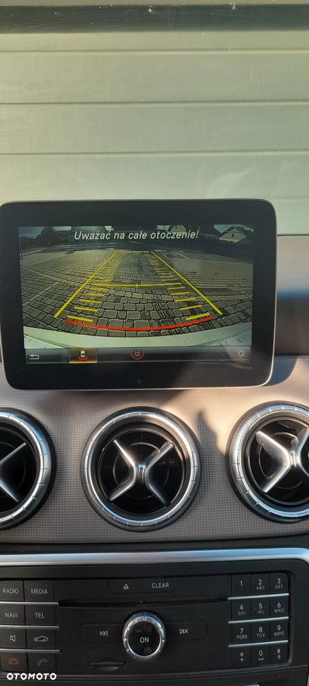 Mercedes-Benz CLA Shooting Brake 180 d - 17