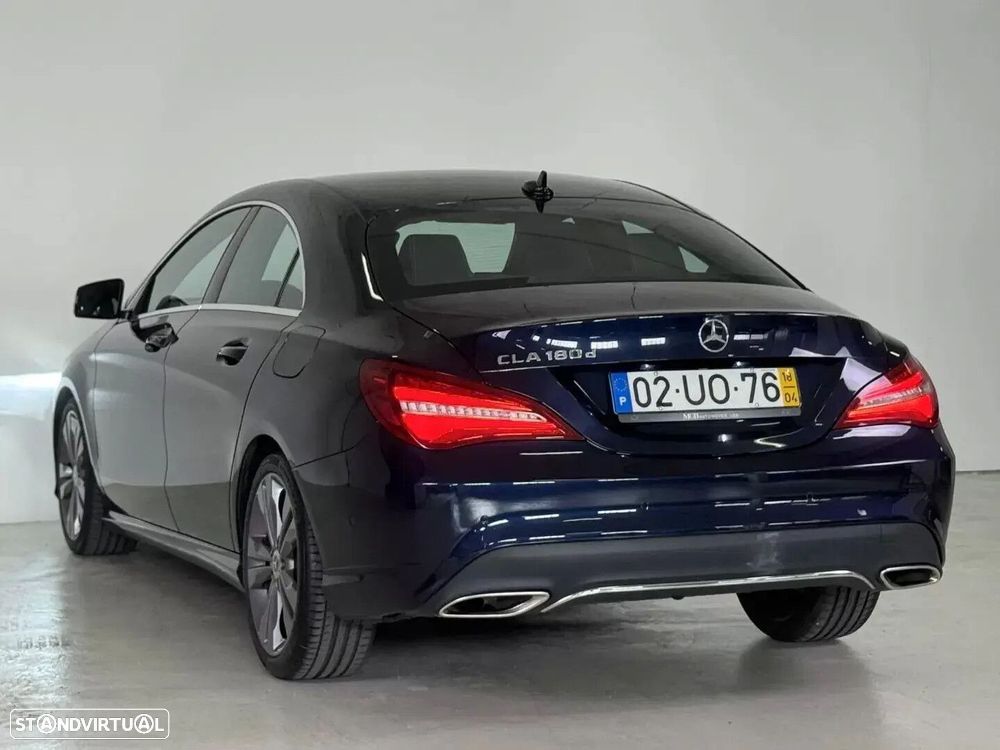 Mercedes-Benz CLA 180 d Urban Aut. - 4