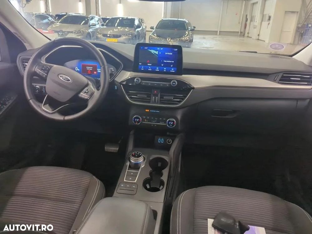 Ford Kuga ver-2-5-duratec-fwd-fhev-titanium - 9