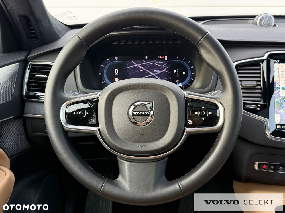 Volvo XC 90 - 25