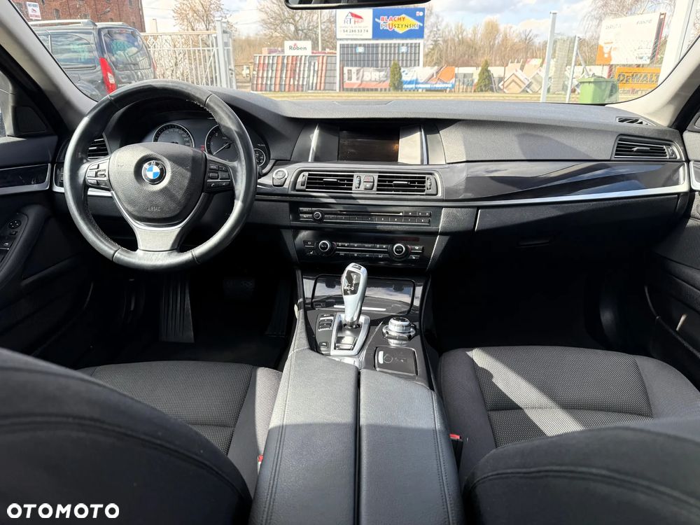 BMW Seria 5 520d - 10