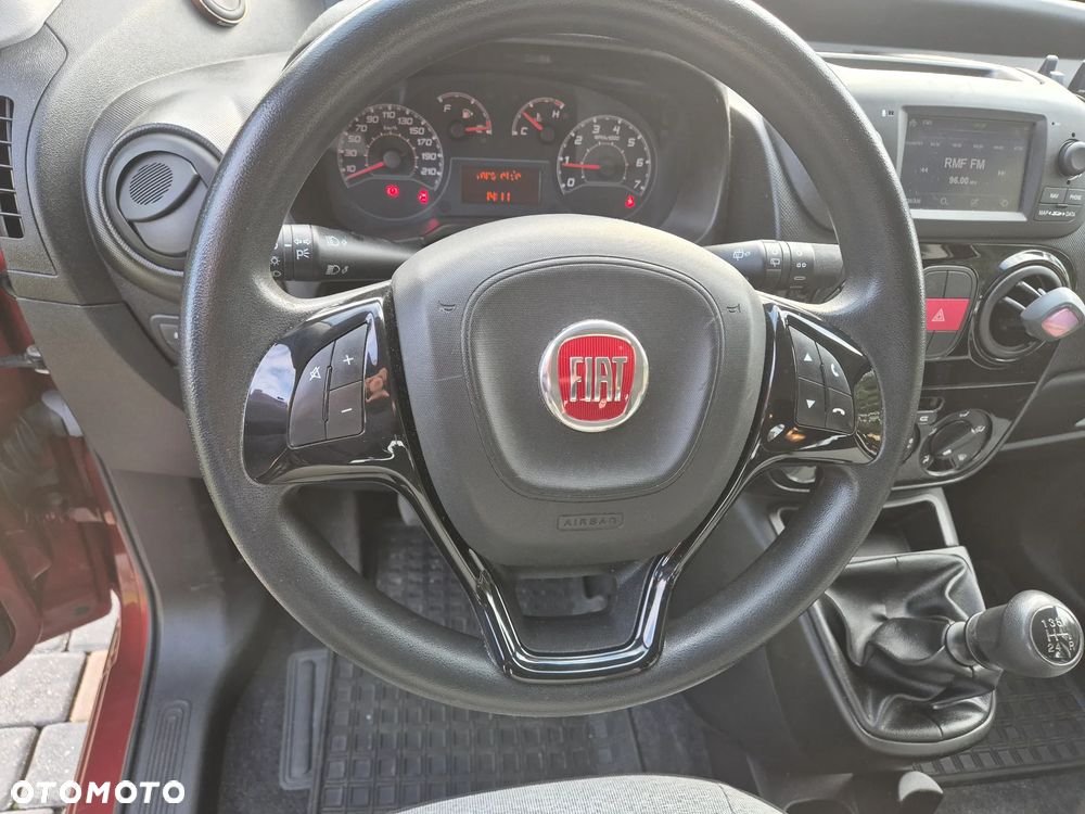 Fiat Qubo 1.4 8V Lounge - 18
