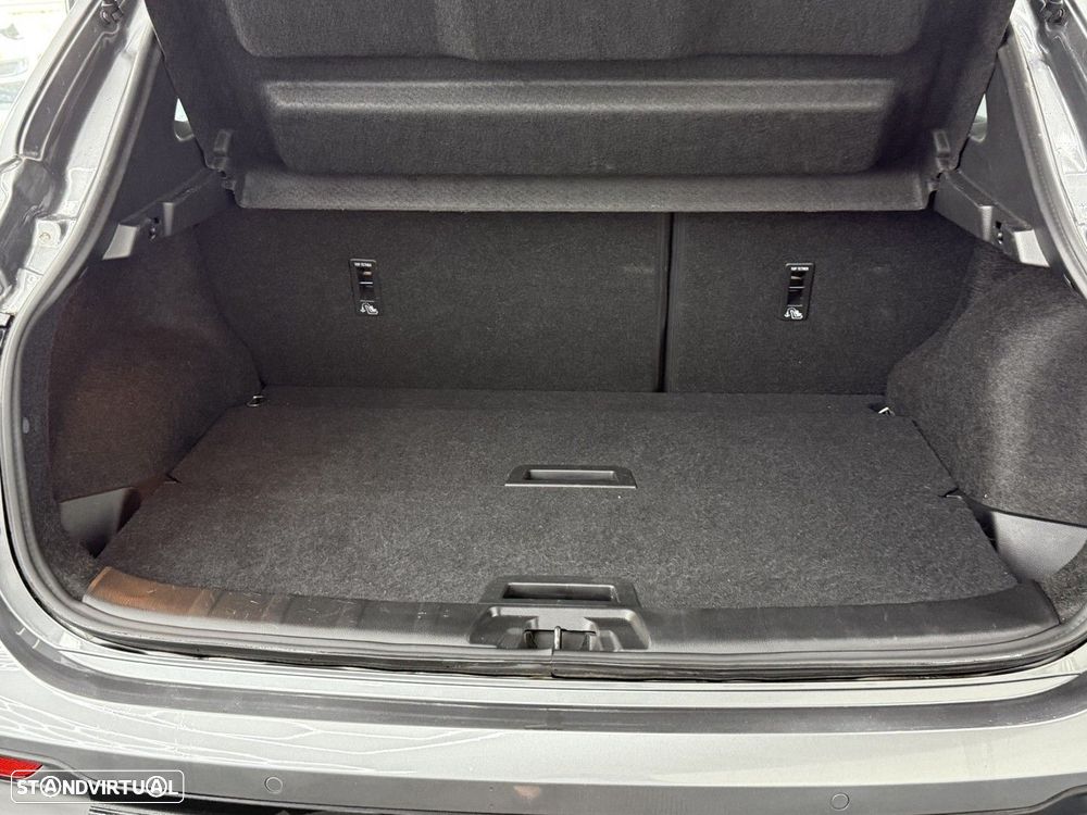 Nissan Qashqai 1.5 dCi N-Connecta - 26