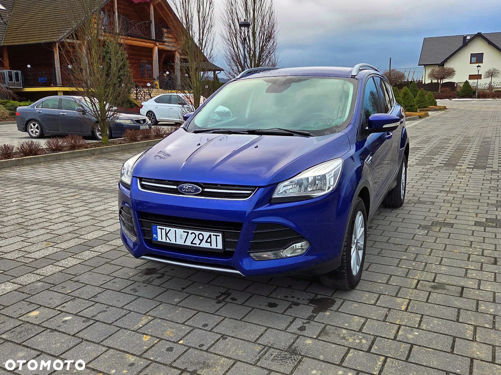 Ford Kuga 2.0 TDCi 2x4 Titanium - 3