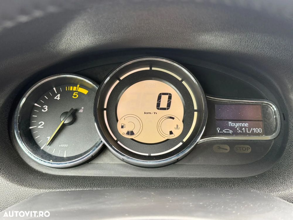 Renault Megane Energy dCi Intens - 13