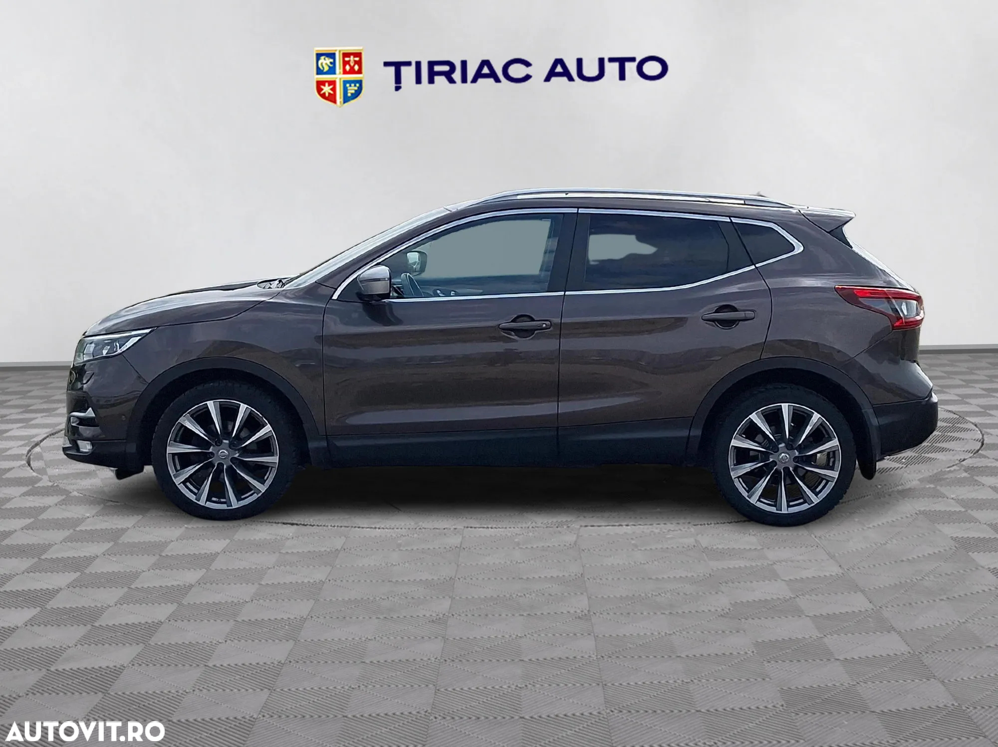 Nissan Qashqai 1.3 DIG-T DCT TEKNA+ - 3