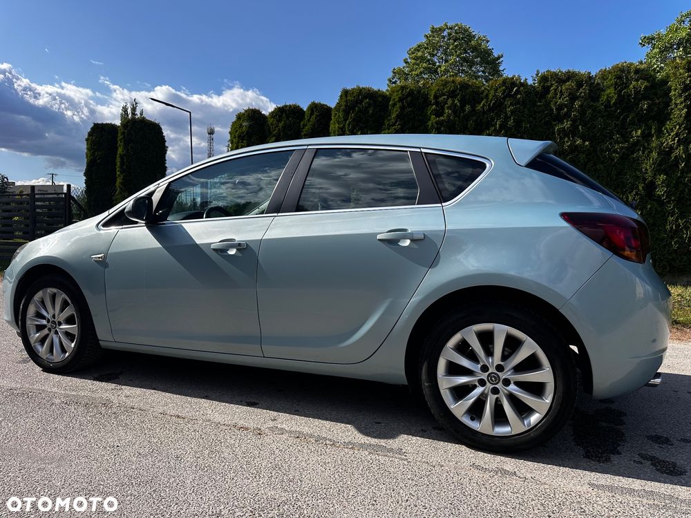 Opel Astra 1.4 Turbo Color Edition - 3