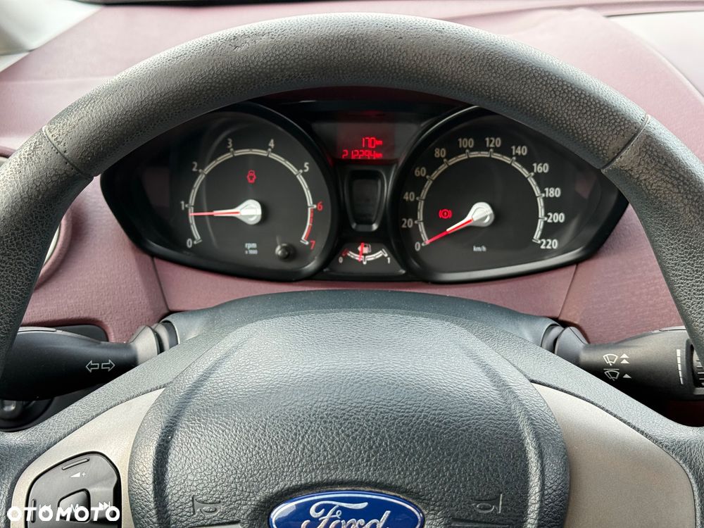 Ford Fiesta 1.25 Trend - 14