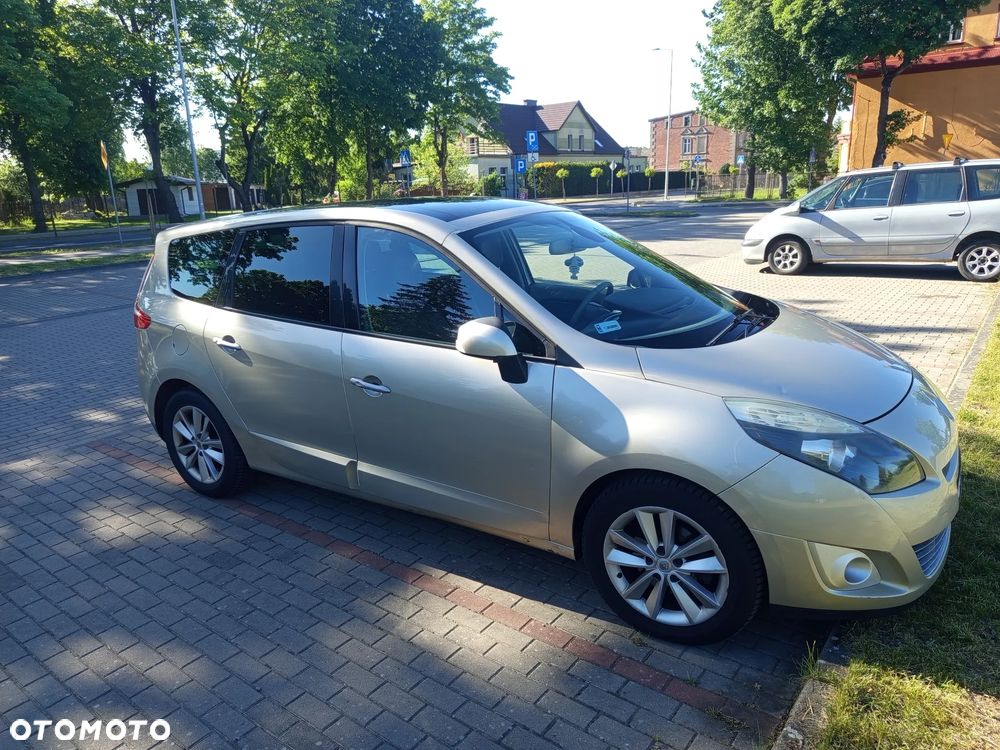 Renault Scenic 1.9 dCi Bose Edition - 6