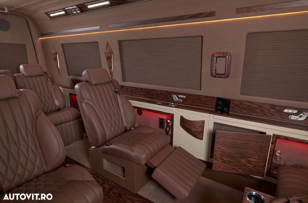 Mercedes-Benz Sprinter 906.235 7GTronic - 25