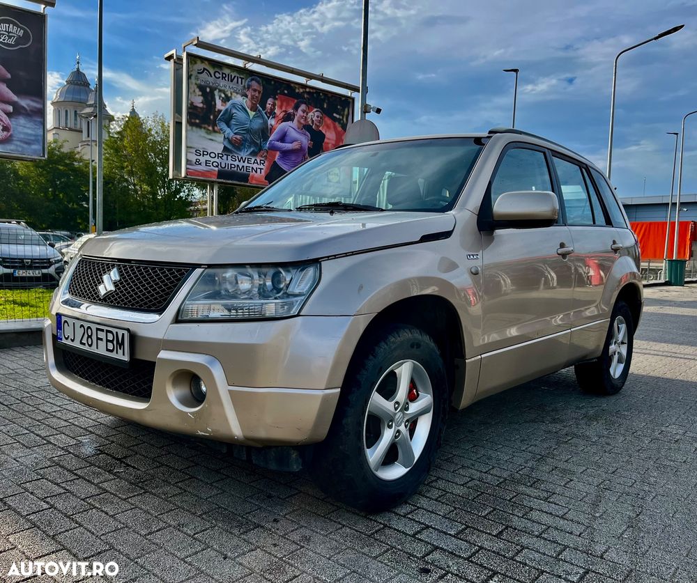 Suzuki Grand Vitara ver-220-d-4matic-aut- - 9
