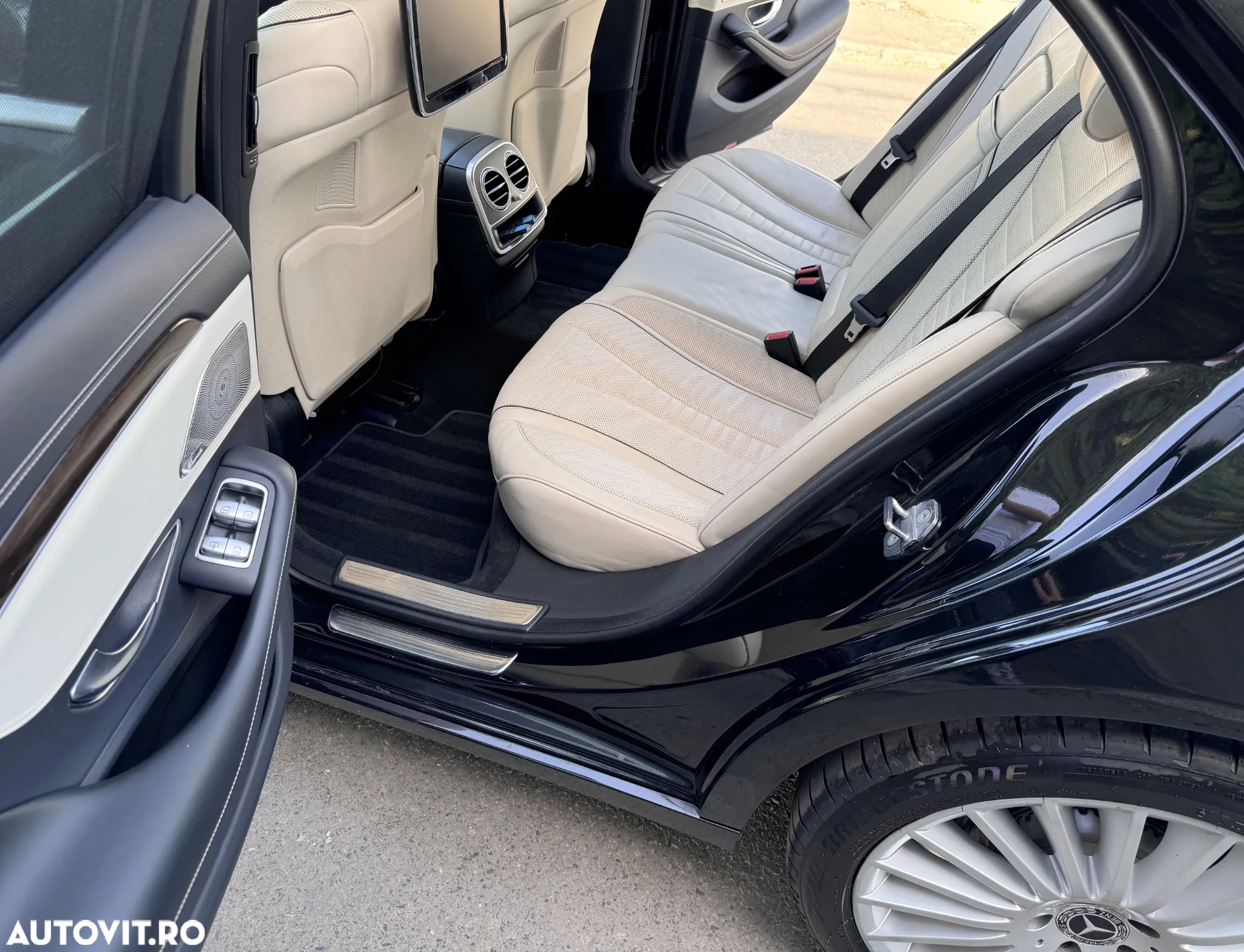 Mercedes-Benz S 350 d 4Matic 9G-TRONIC - 28