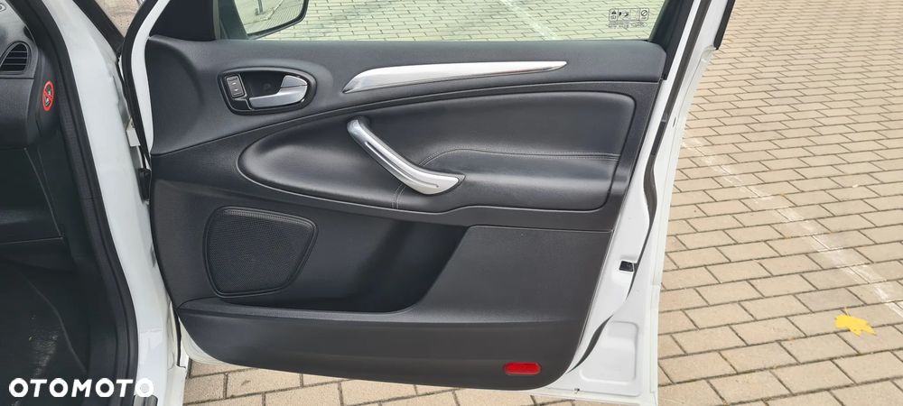 Ford Galaxy 2.0 TDCi Platinium X (Titanium) - 17