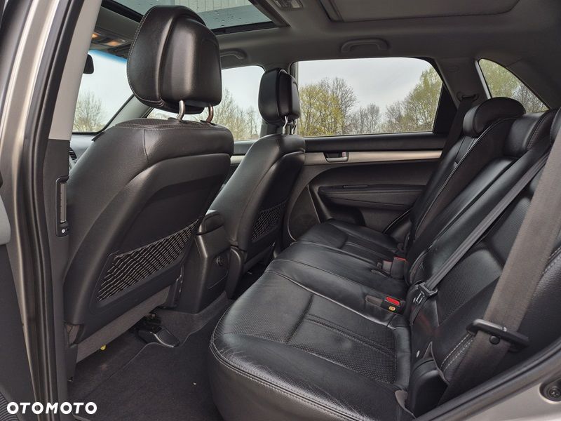 Kia Sorento 2.0 CRDI L 2WD 7os - 10