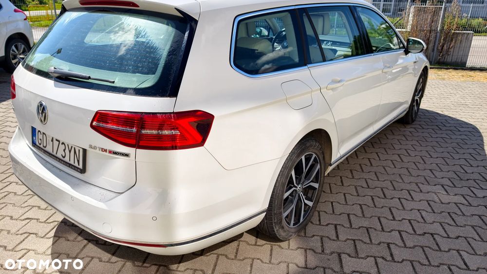 Volkswagen Passat 2.0 TDI BMT 4Mot Highline DSG - 17