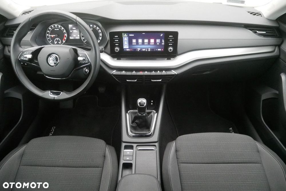 Skoda Octavia - 8