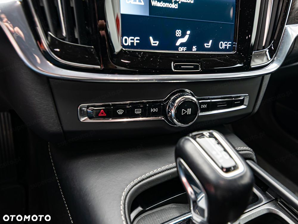 Volvo V90 - 22