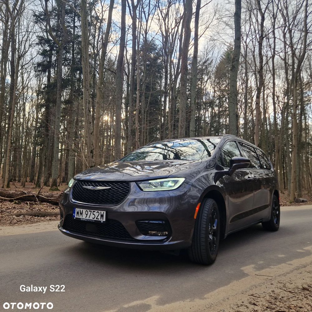 Chrysler Pacifica - 10