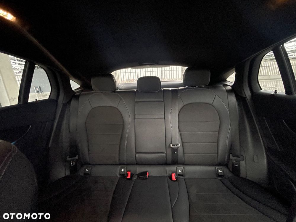 Mercedes-Benz GLC - 18