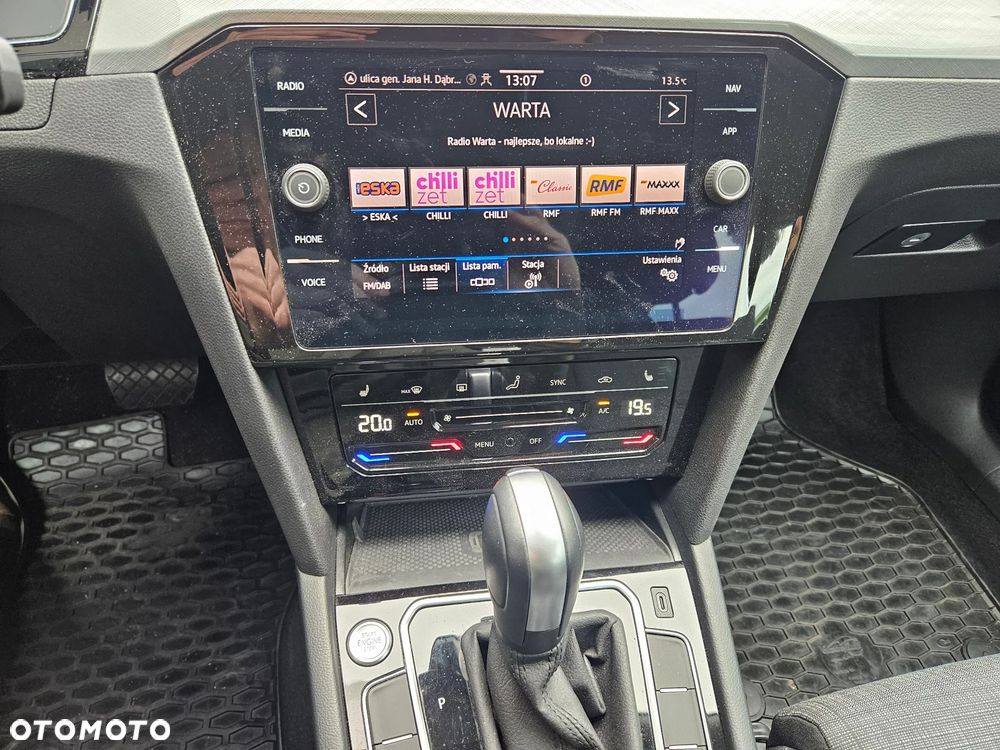 Volkswagen Passat 2.0 TSI Business DSG - 21