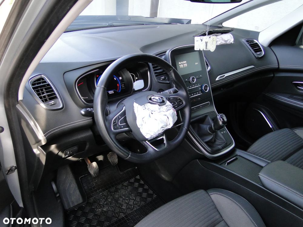 Renault Scenic 1.3 TCe Energy Bose - 17